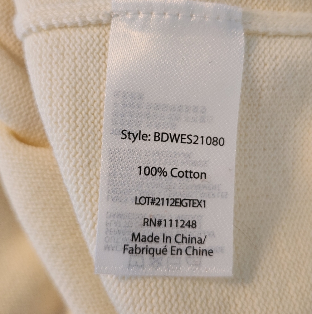 New! || BAREFOOT DREAMS || T in cream, pocket, rolled hems, boxy fit, sz S - Picture 8 of 8